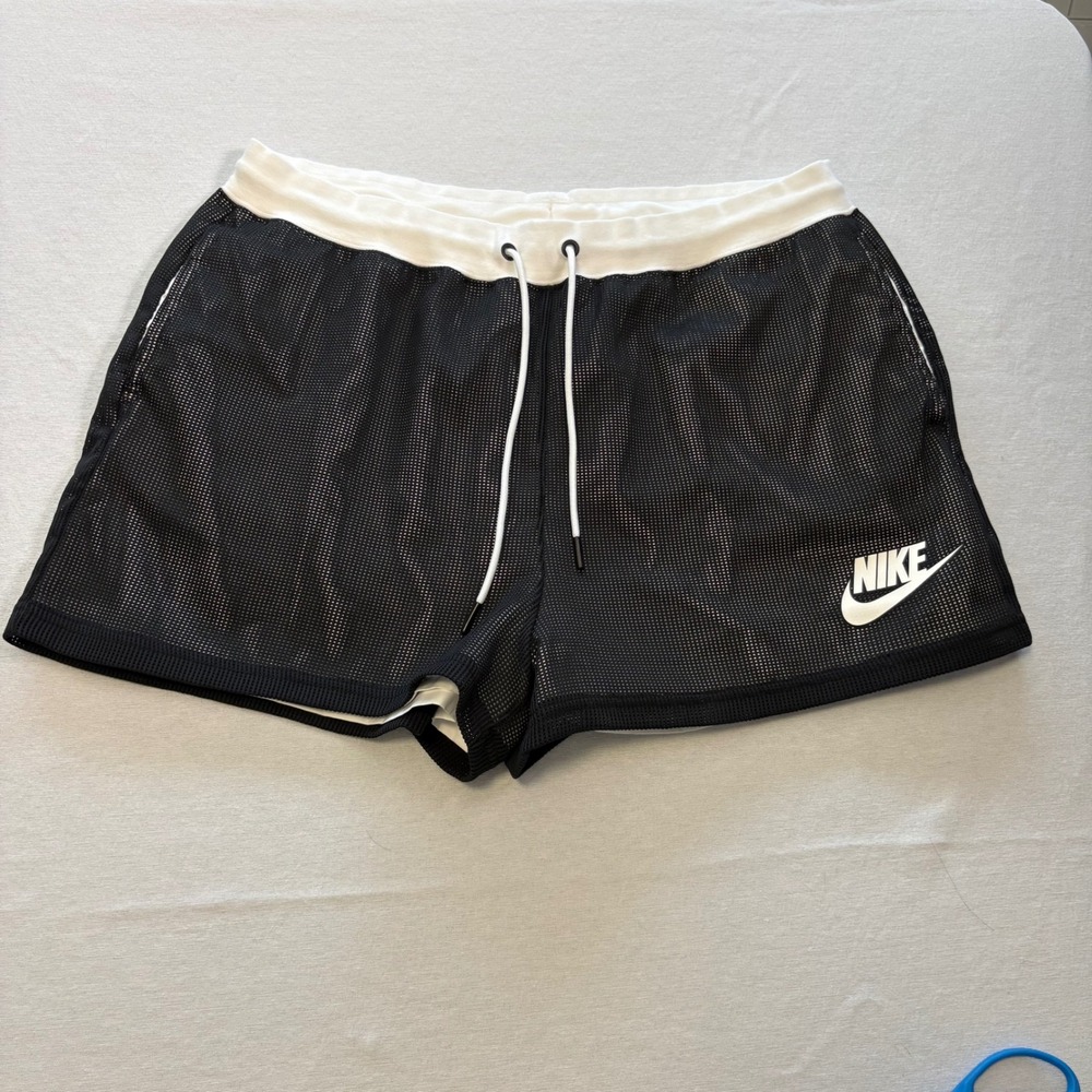 Nike, Mesh Shorts, Black, XL, Excellent, $45